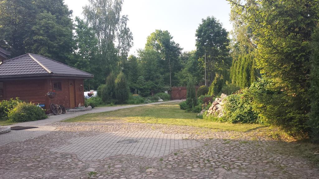 Kwiatowa Zagroda Białowieża Buitenkant foto